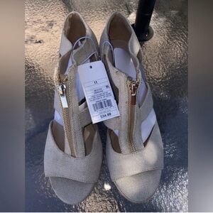 8 pcs bundle ALL SIZE 11 BRAND NEW WITH NO BOX